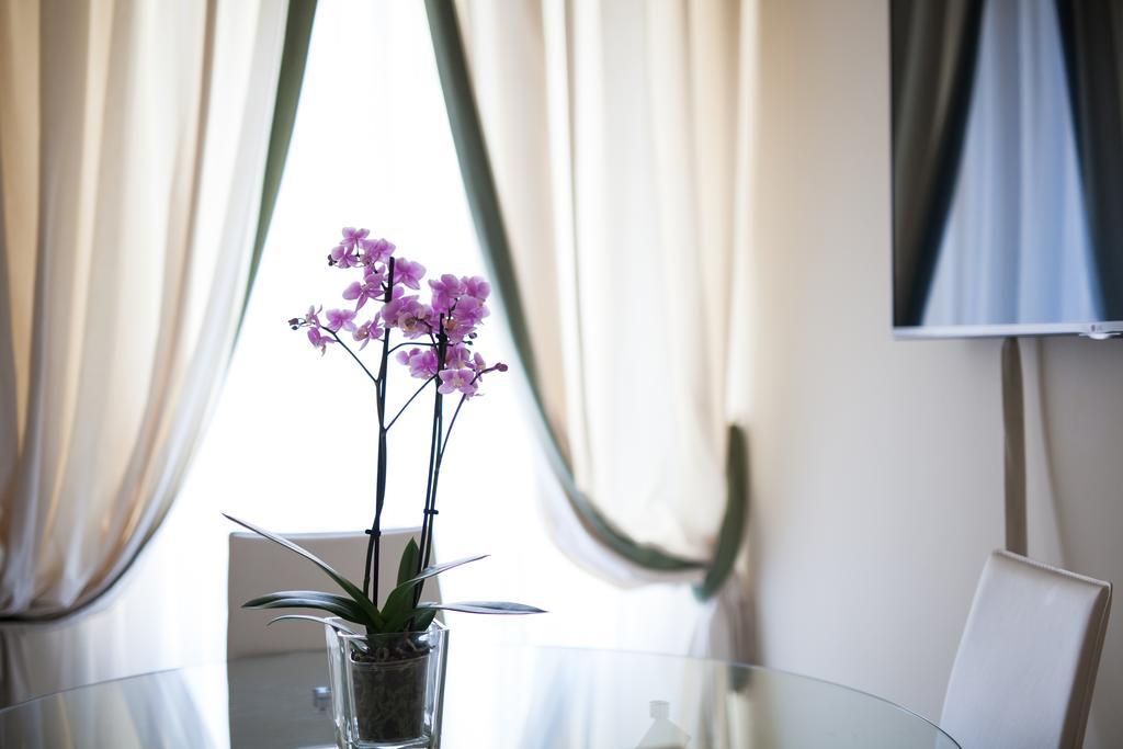 Kometa Suites & Apartments فلورنس المظهر الخارجي الصورة