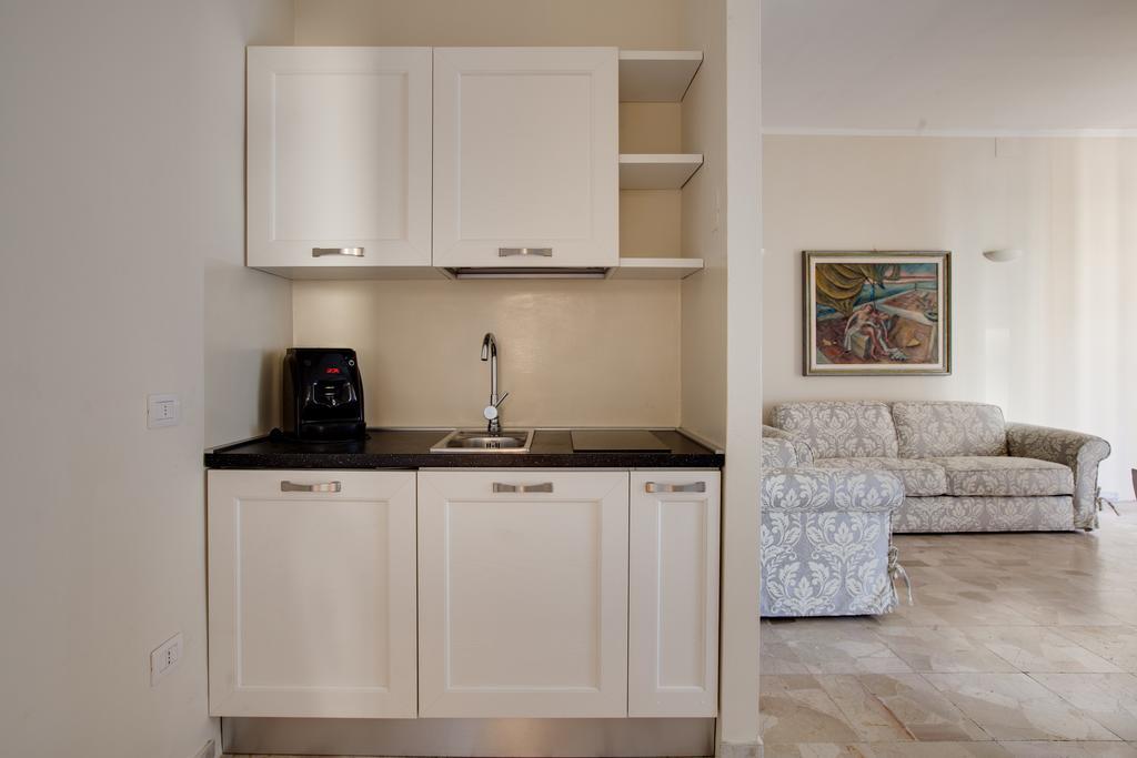 Kometa Suites & Apartments فلورنس الغرفة الصورة