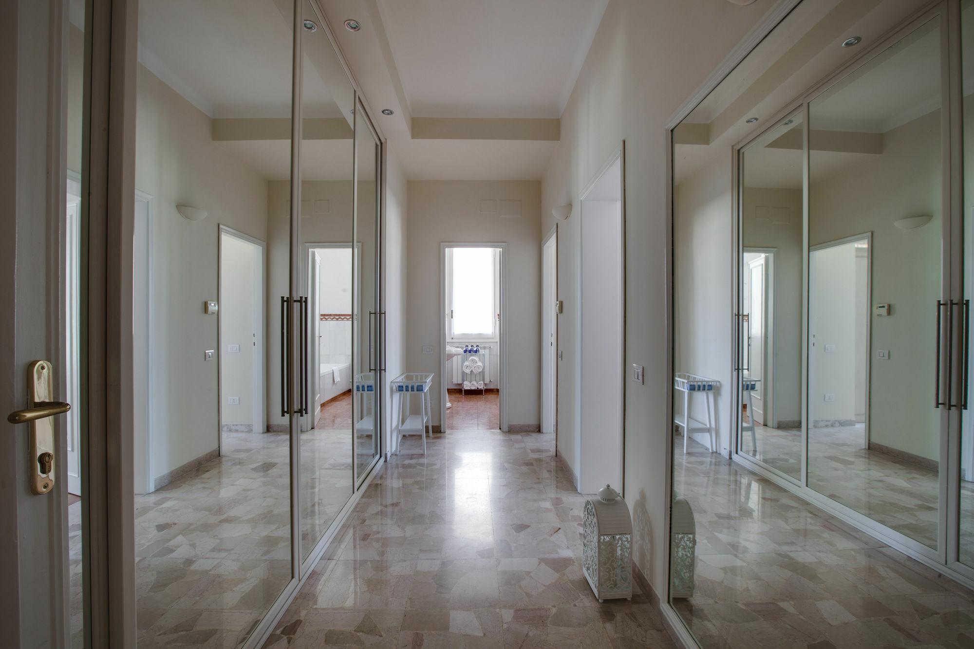 Kometa Suites & Apartments فلورنس المظهر الخارجي الصورة